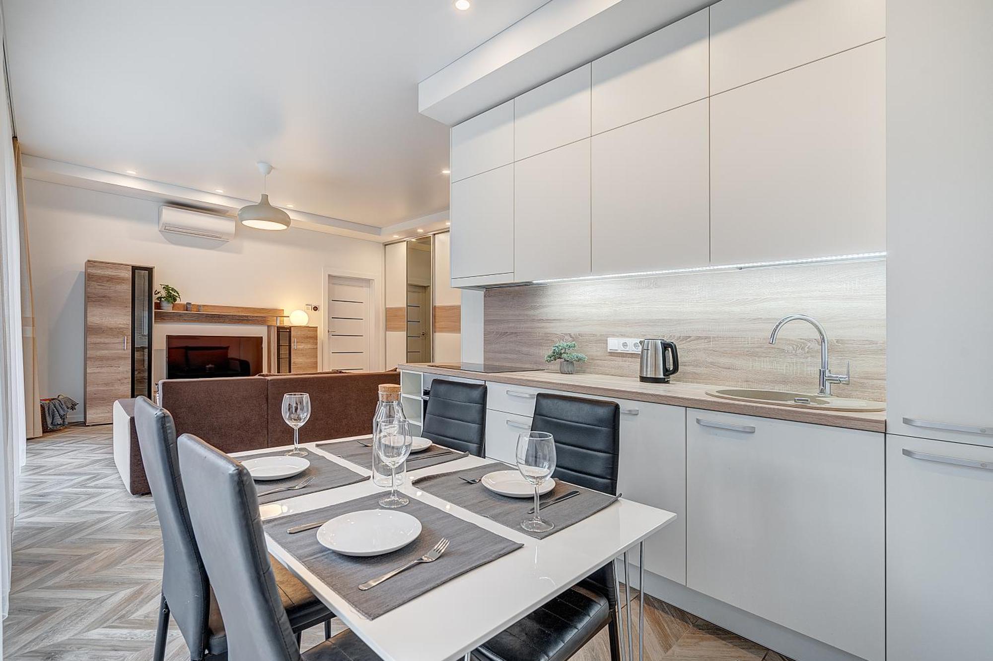 Cohost I New Basteja Life Apartments W-Garage Prkg & Self Check-In Vilnius Bilik gambar